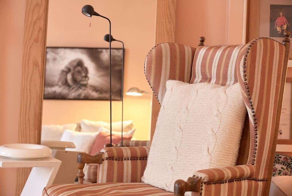 A Perfect Treasure Of A In Knightsbridge * Londra